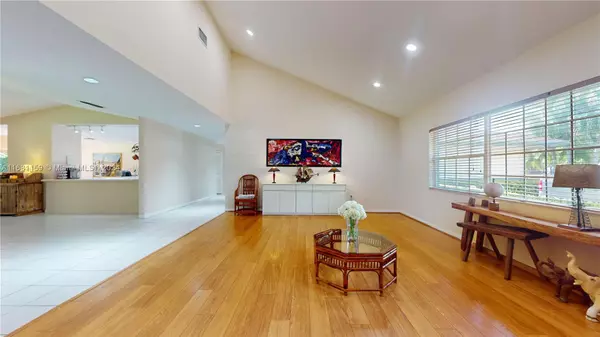 Palmetto Bay, FL 33157,16889 SW 73rd Ct
