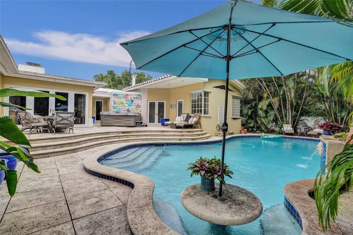 Miami Shores, FL 33138,104 NE 100th St