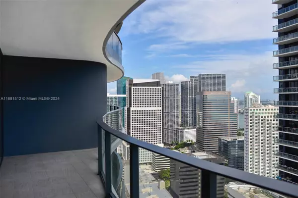 Miami, FL 33131,1000 Brickell Plaza #3307