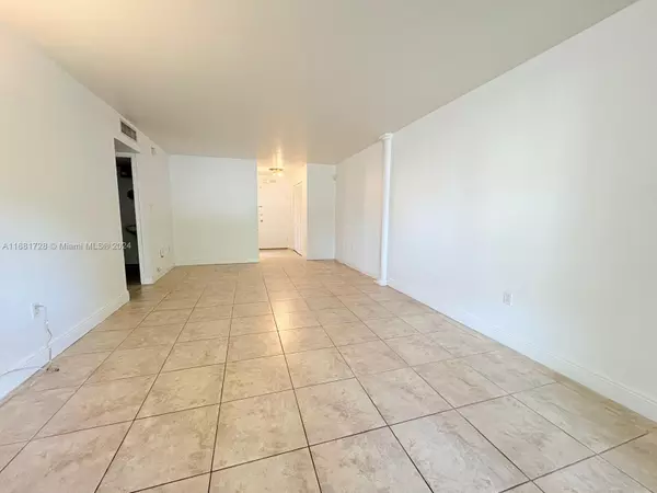 North Miami, FL 33181,1800 Sans Souci Blvd #134