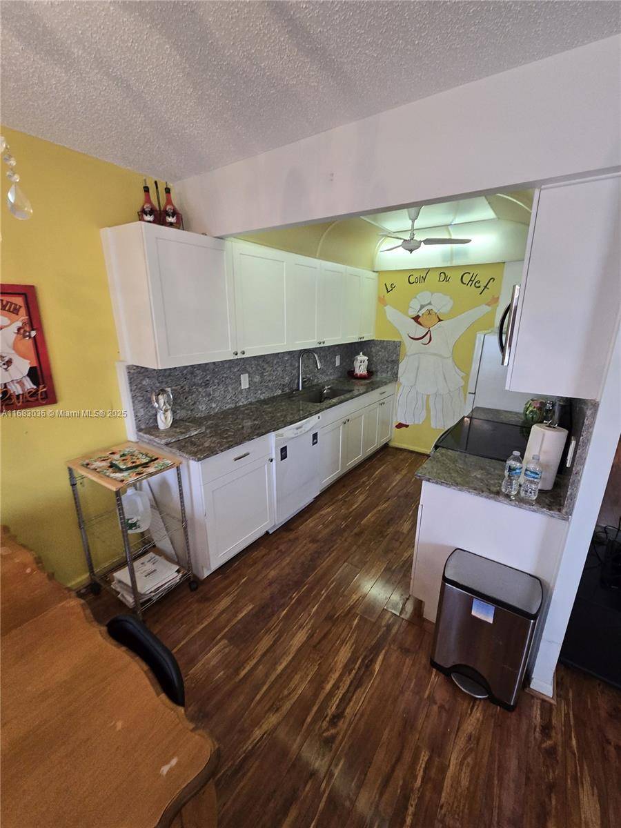 Deerfield Beach, FL 33442,4103 Newport U #4103