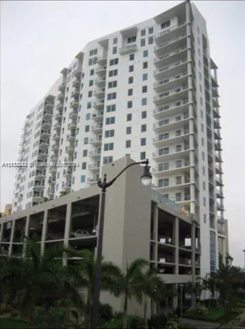 Miami, FL 33130,10 SW South River Dr #704