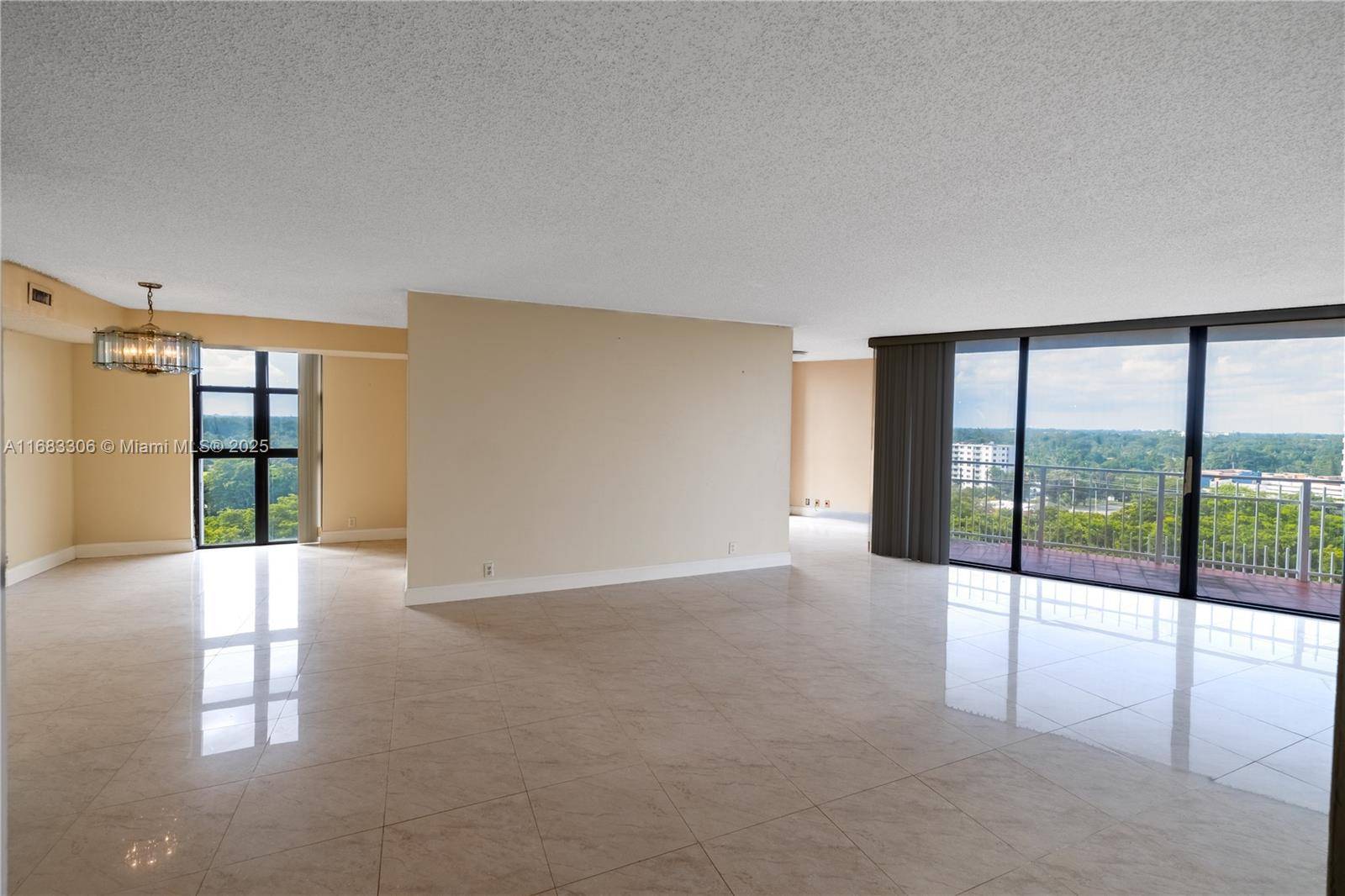Miami, FL 33138,2000 Towerside Ter #1111