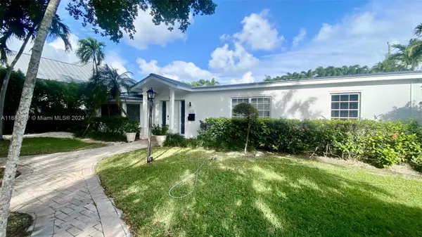 Key Biscayne, FL 33149,255 Ridgewood Rd