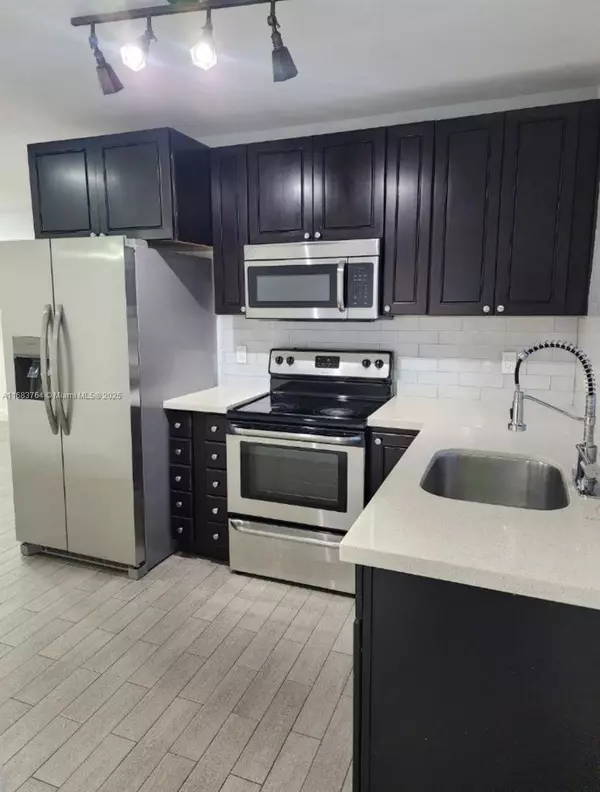 Miami, FL 33157,10350 SW 175th St