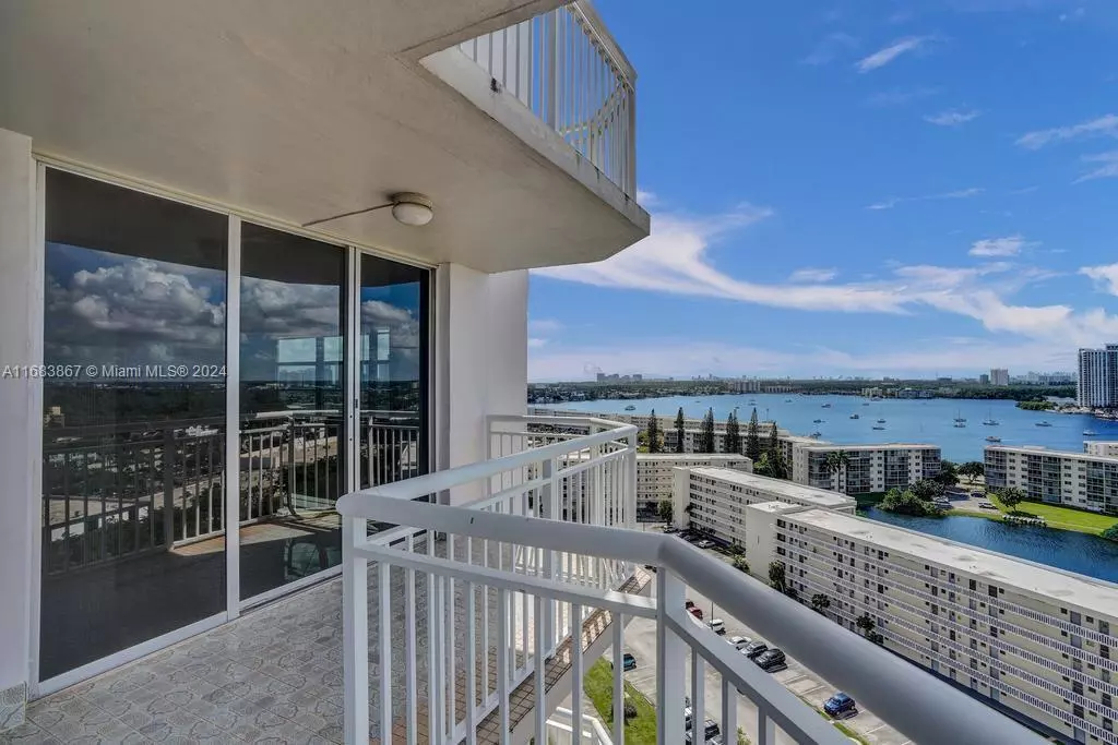 Aventura, FL 33160,18011 Biscayne Blvd #1705