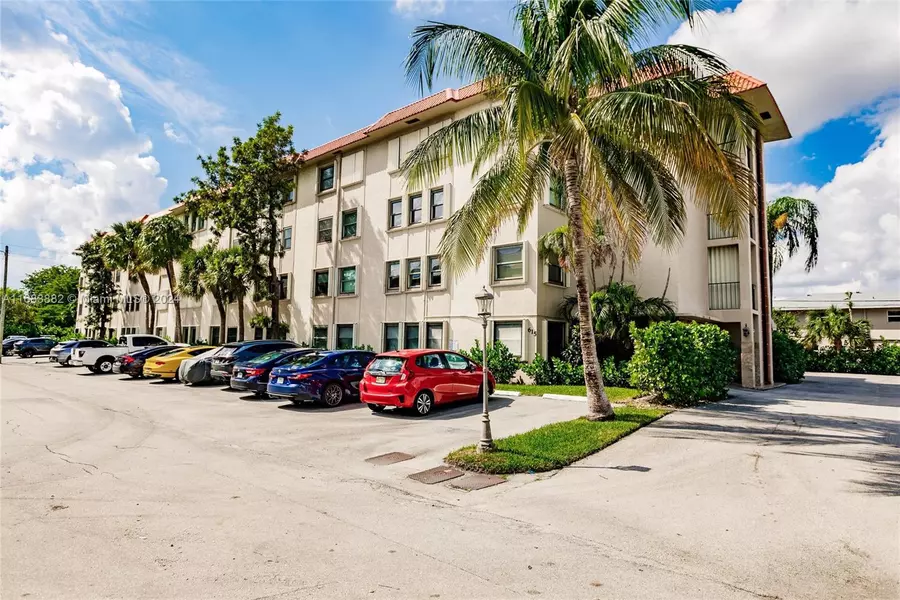 615 NE 12th Ave #304, Fort Lauderdale, FL 33304