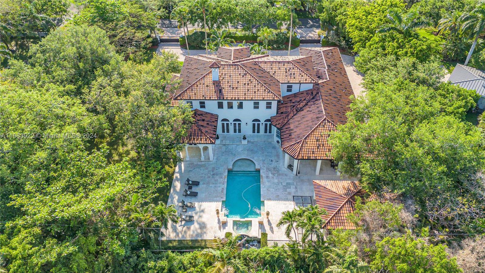 Pinecrest, FL 33156,12211 Pine Needle Ln