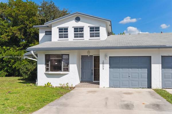 10008 SW 14th St, Pembroke Pines, FL 33025