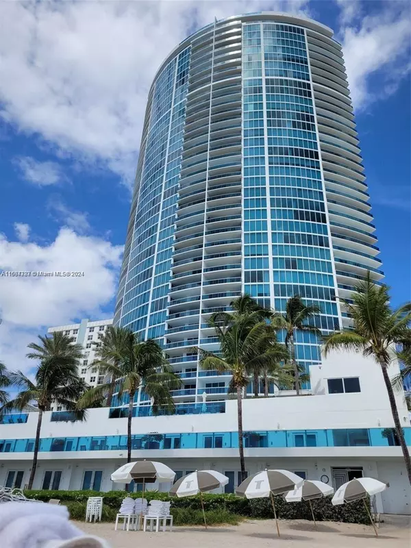 Hollywood, FL 33019,2711 S Ocean Dr #2406