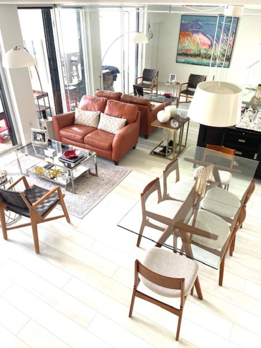 Key Biscayne, FL 33149,265 Grapetree Dr #108