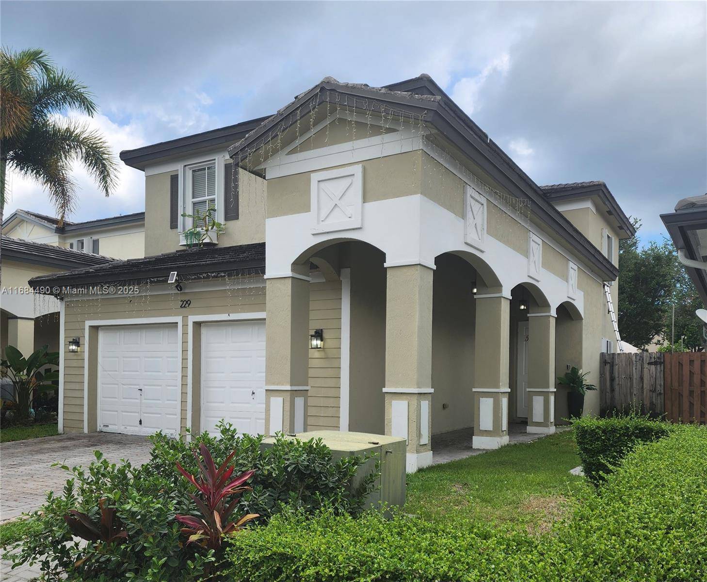 229 NE 36th Ter ##, Homestead, FL 33033