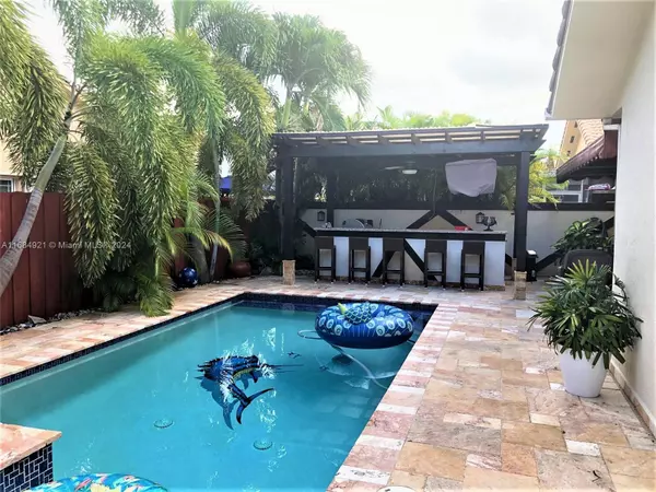 Miami Lakes, FL 33018,8793 NW 140th Ln #8793