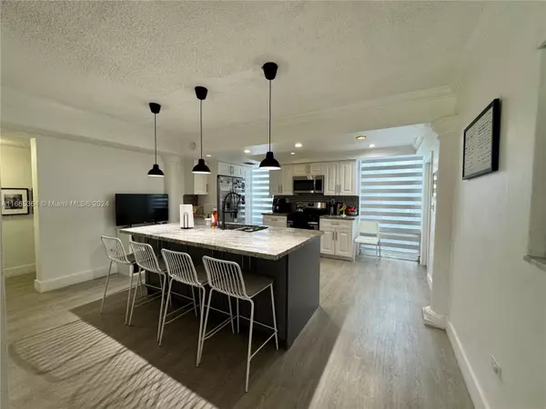 Hialeah, FL 33015,6820 Brookline Dr #6820
