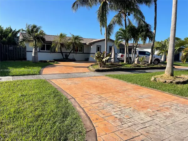 Cutler Bay, FL 33157,9020 SW 200th St