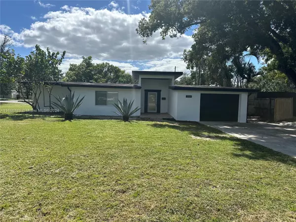 Winter Park, FL 32789,2128 Sycamore Dr
