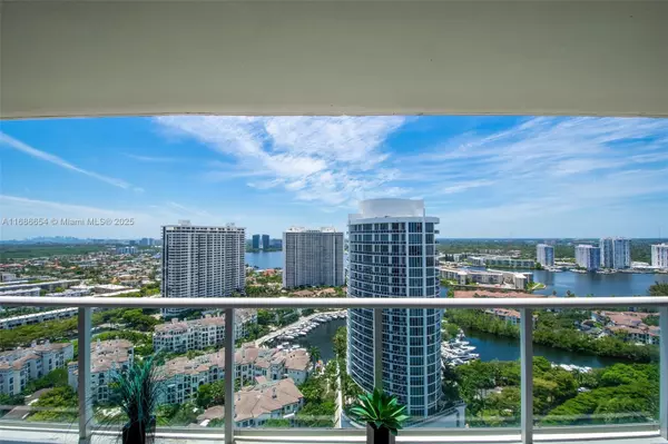 Aventura, FL 33160,4000 Island Blvd #2903