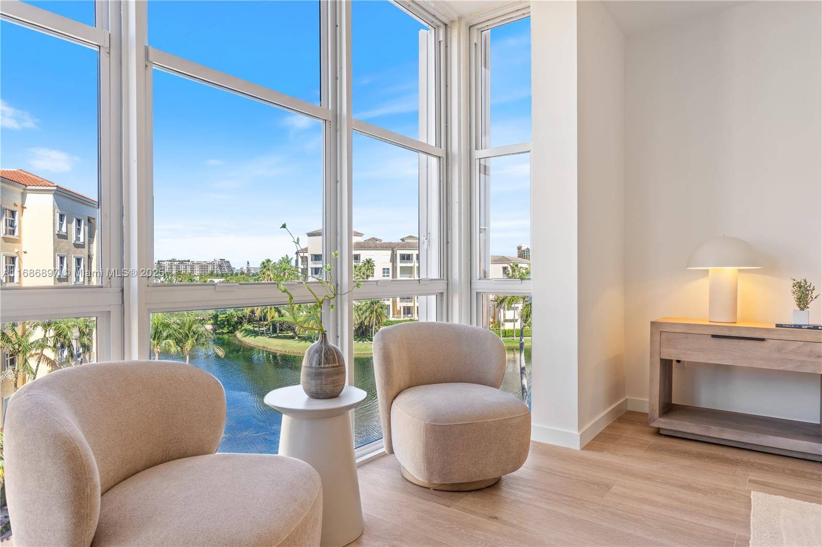 731 Crandon Blvd #507, Key Biscayne, FL 33149