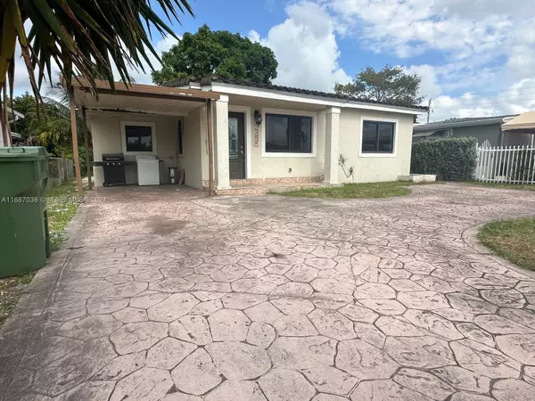 Hialeah, FL 33012,625 W 35th St