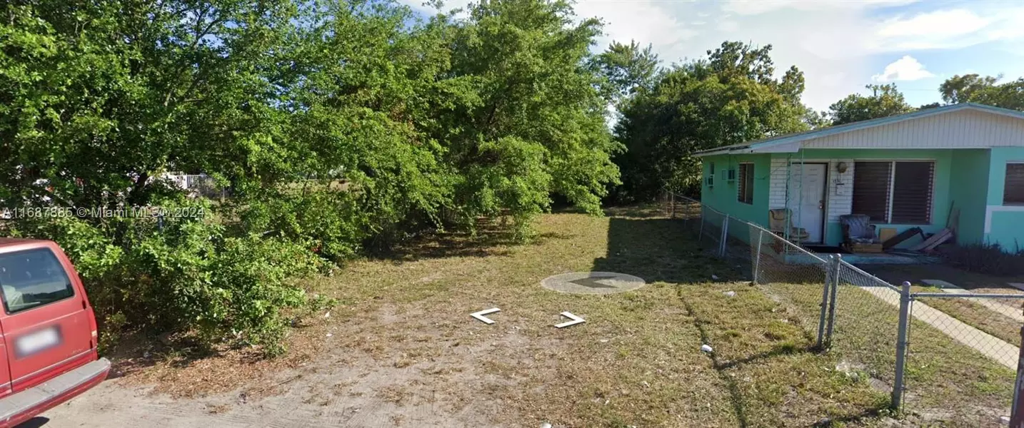 1540 NW 69th Ter, Miami, FL 33147