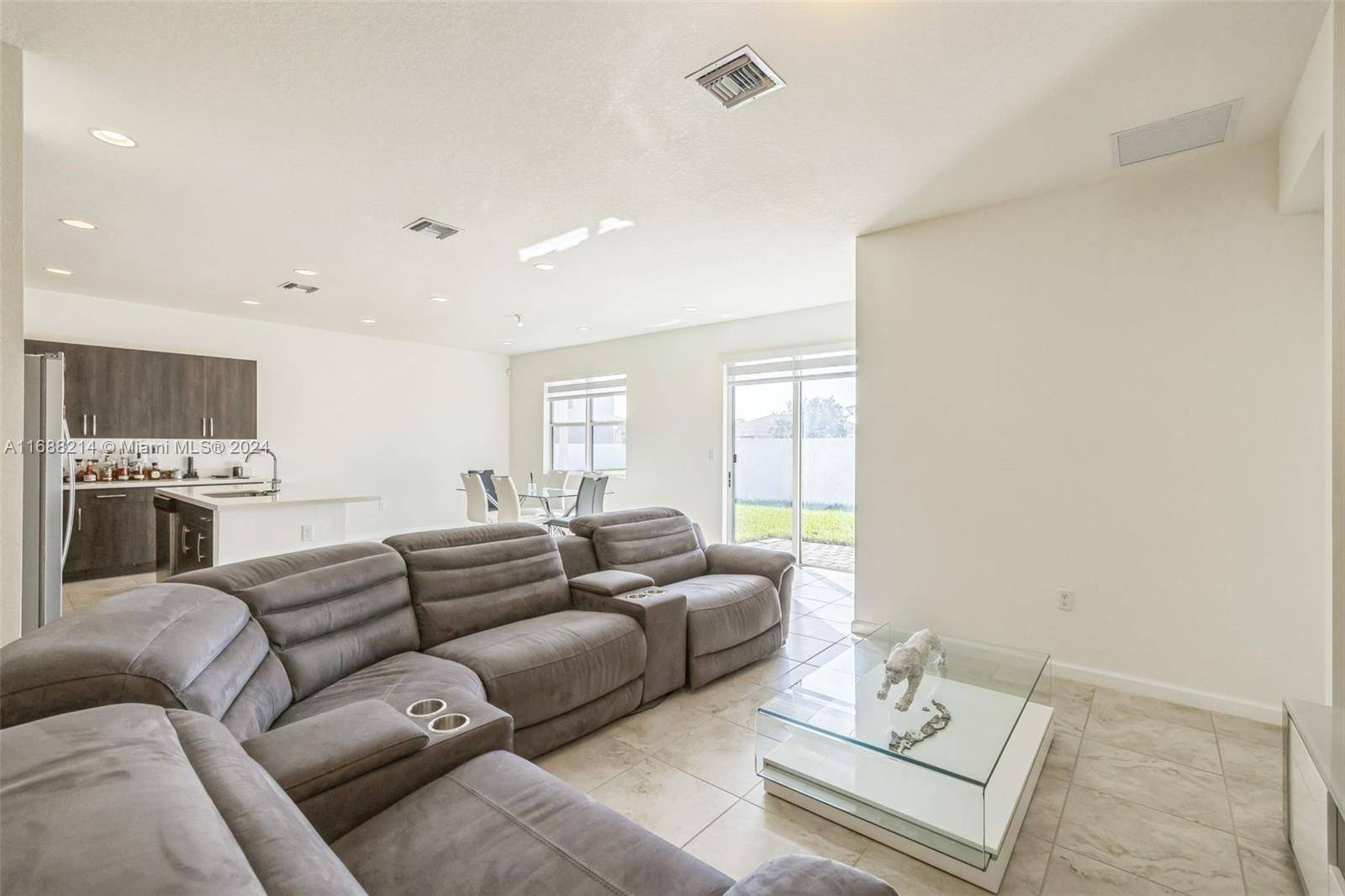 Homestead, FL 33032,13334 SW 274th St