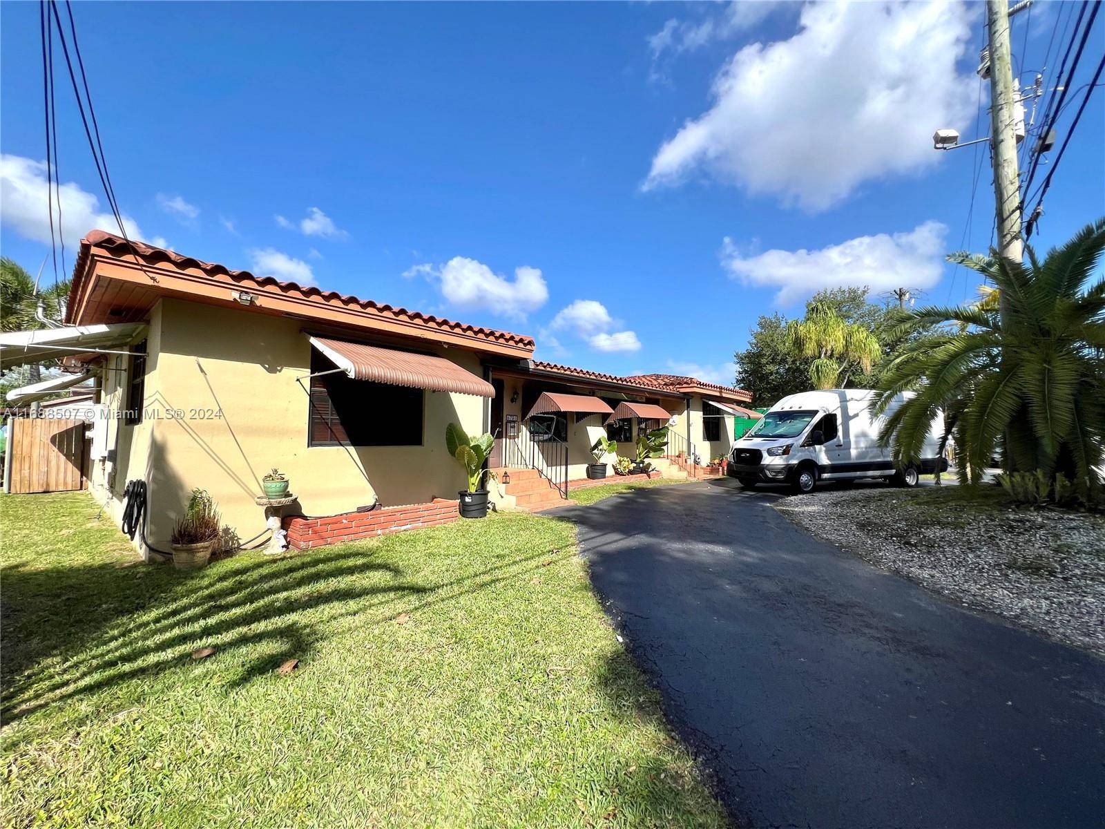 Miami, FL 33155,5727 SW 22nd St