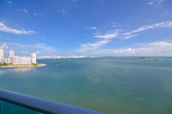 Miami, FL 33131,1331 Brickell Bay Dr #2403