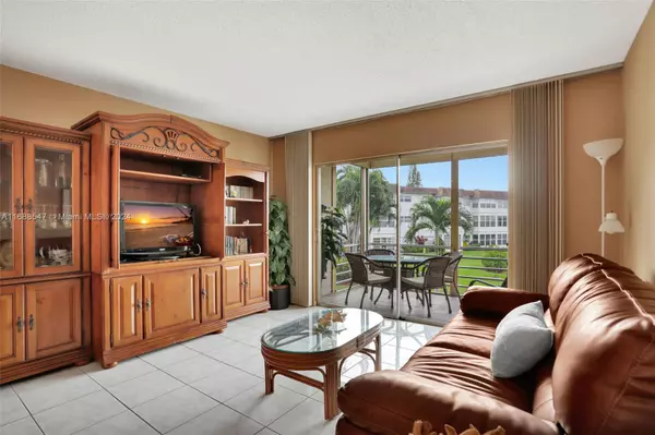Lauderdale Lakes, FL 33319,3501 NW 47th Ave #503