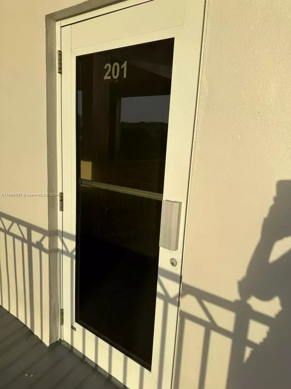 11400 Overseas Hwy #201/202/203, Marathon, FL 33050