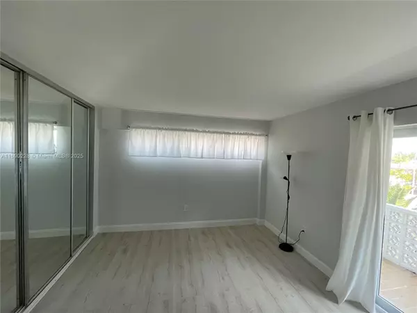 1620 West Ave #401, Miami Beach, FL 33139