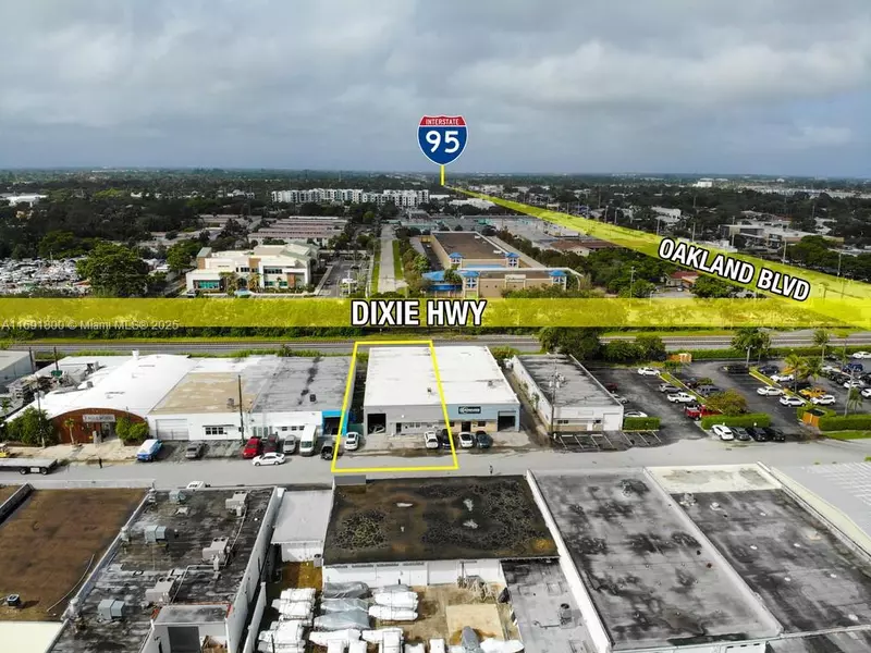 3031 NE 12th Ter, Oakland Park, FL 33334