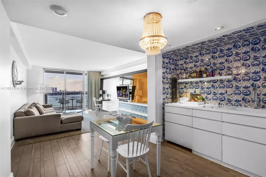 1100 West Ave #1420, Miami Beach, FL 33139