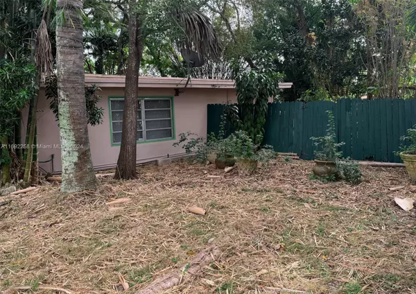 Palmetto Bay, FL 33157,9000 SW 156th St