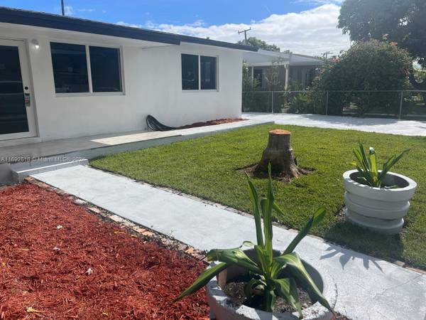 4787 E 8th Ct, Hialeah, FL 33013