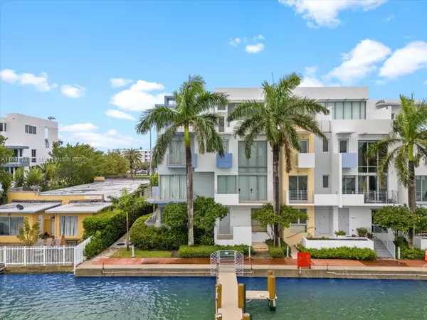 155 N Shore Dr #155-3, Miami Beach, FL 33141