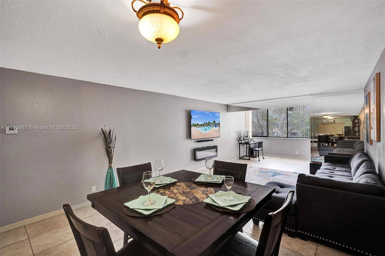 North Lauderdale, FL 33068,8010 Hampton Blvd #211