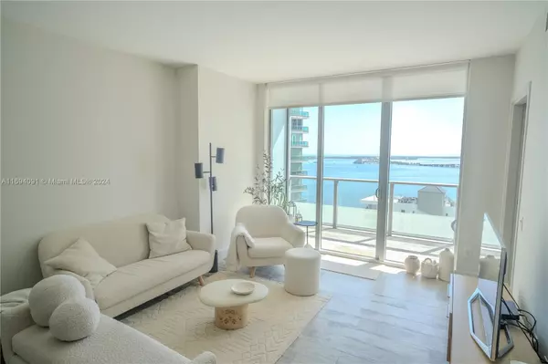 Miami, FL 33131,1300 Brickell Bay Dr #2107