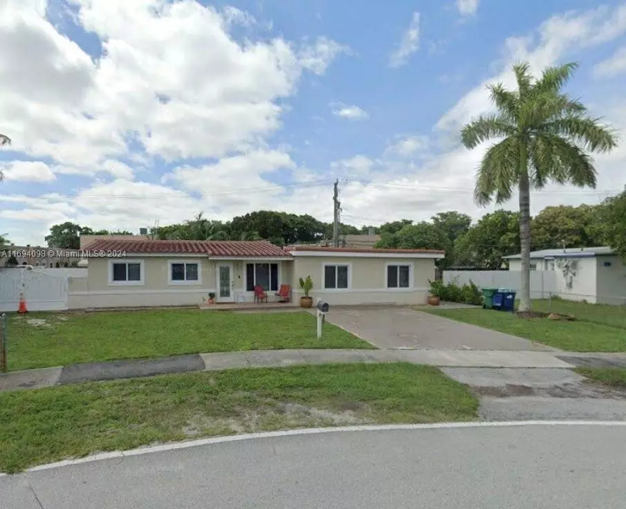 Miami Gardens, FL 33055,16820 NW 54th Ct