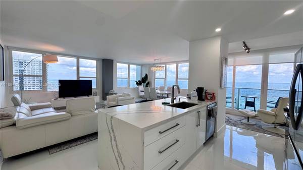 3505 S Ocean Dr #912, Hollywood, FL 33019