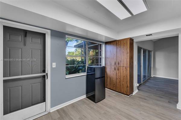 Plantation, FL 33313,7243 W Sunrise Blvd #7243K
