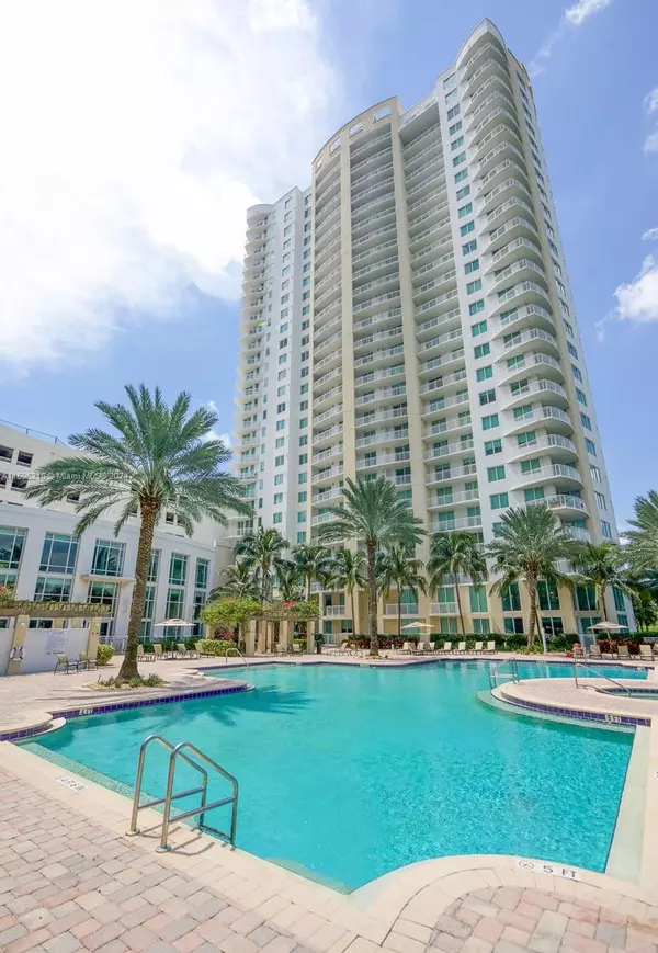 1745 E Hallandale Beach Blvd #1901W, Hallandale Beach, FL 33009