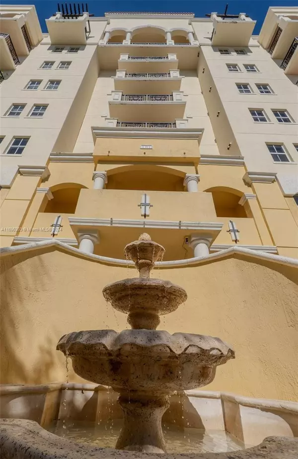 Coral Gables, FL 33134,101 Sidonia Ave #703