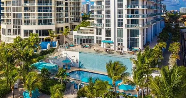 Sunny Isles Beach, FL 33160,18683 Collins Ave #PH2606