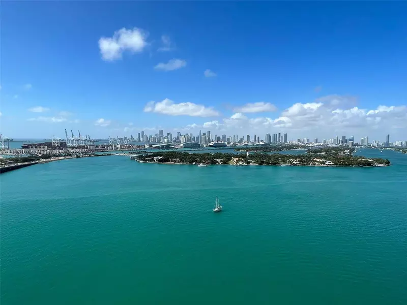 650 West Ave #2509, Miami Beach, FL 33139