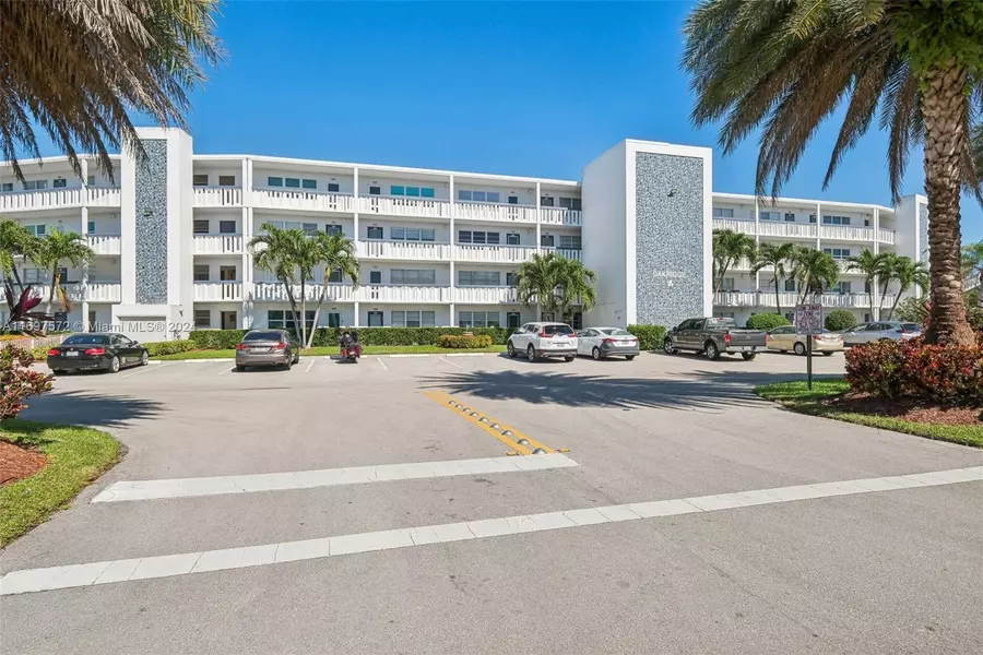 3014 Oakridge A #3014, Deerfield Beach, FL 33442