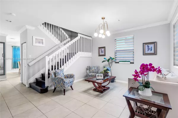 Miami, FL 33187,17403 SW 155th Ct