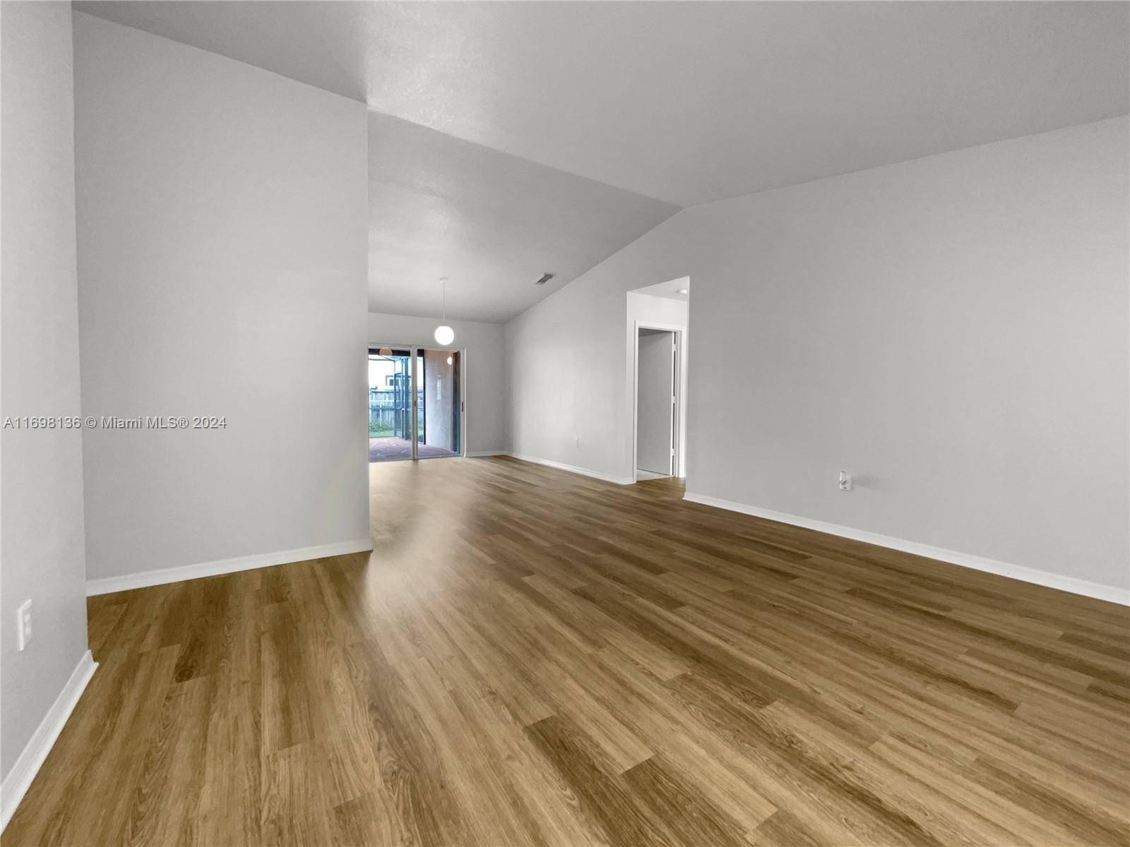 Miami, FL 33187,15277 SW 179th Ter
