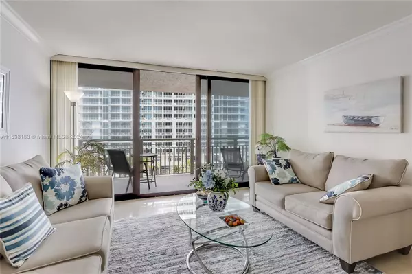 3000 N Ocean Dr #10B, Riviera Beach, FL 33404