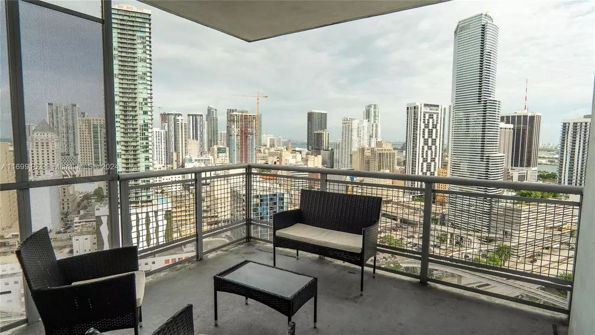 Miami, FL 33130,350 S Miami Ave #2905