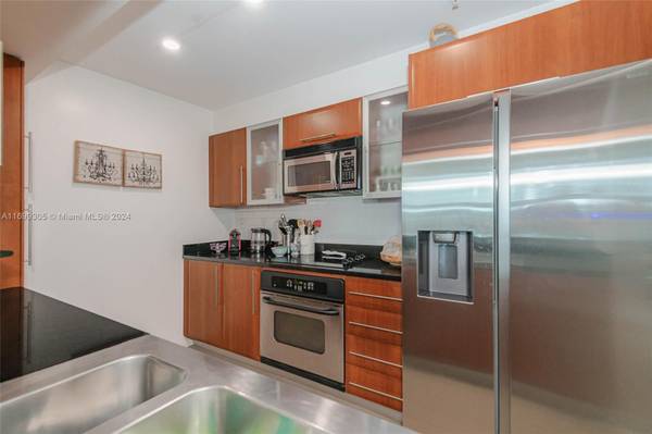 600 W Las Olas Blvd #509S, Fort Lauderdale, FL 33312